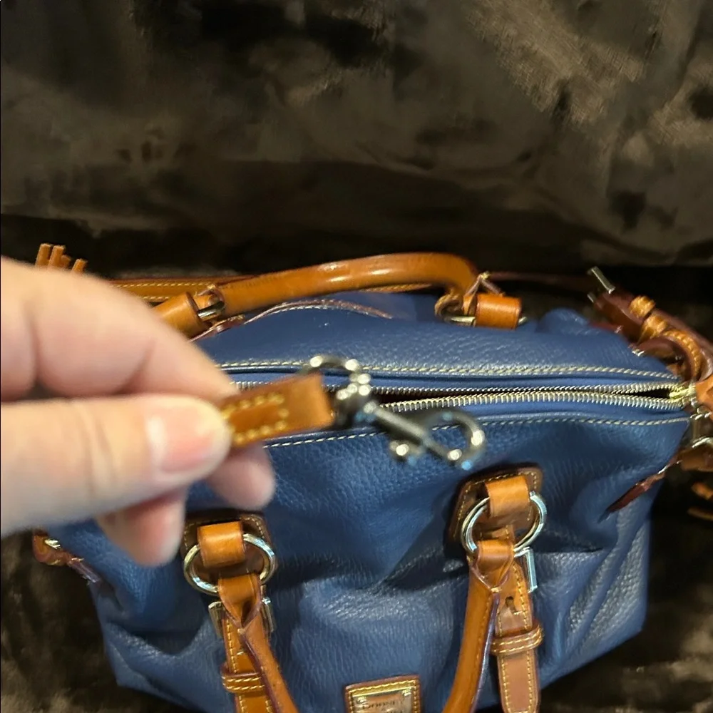 Dooney & Bourke Navy Satchel with Brown Trim - Picture 4 of 16